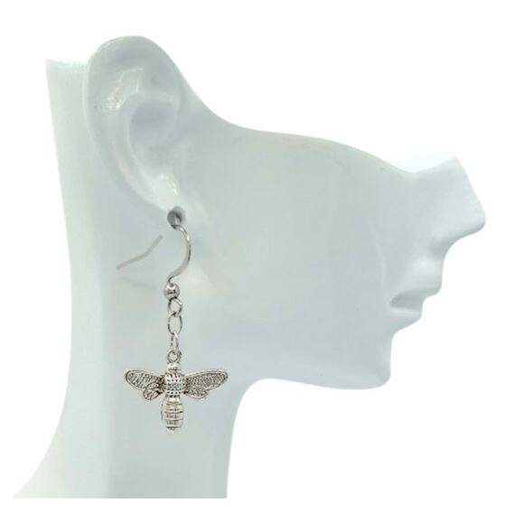 Silver bee dangle earrings — lightweight nature insect jewelry - Picture 2 of 3